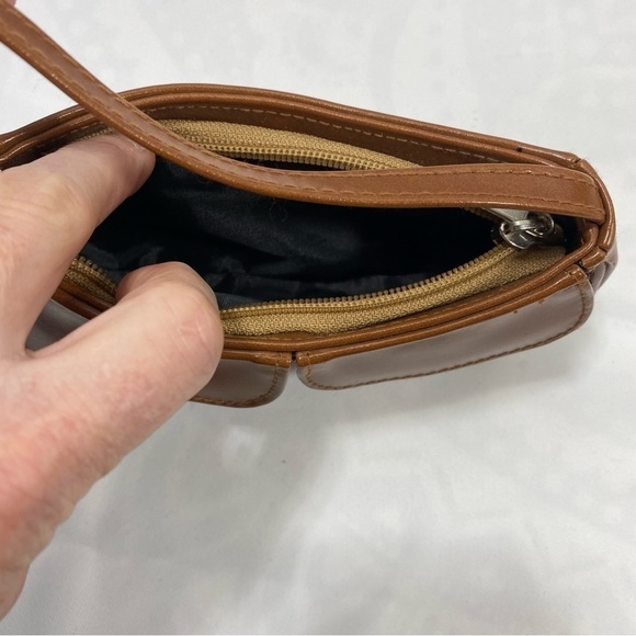 Brown mini bag with handle​​​​​​​​​​ - Picture 4 of 7